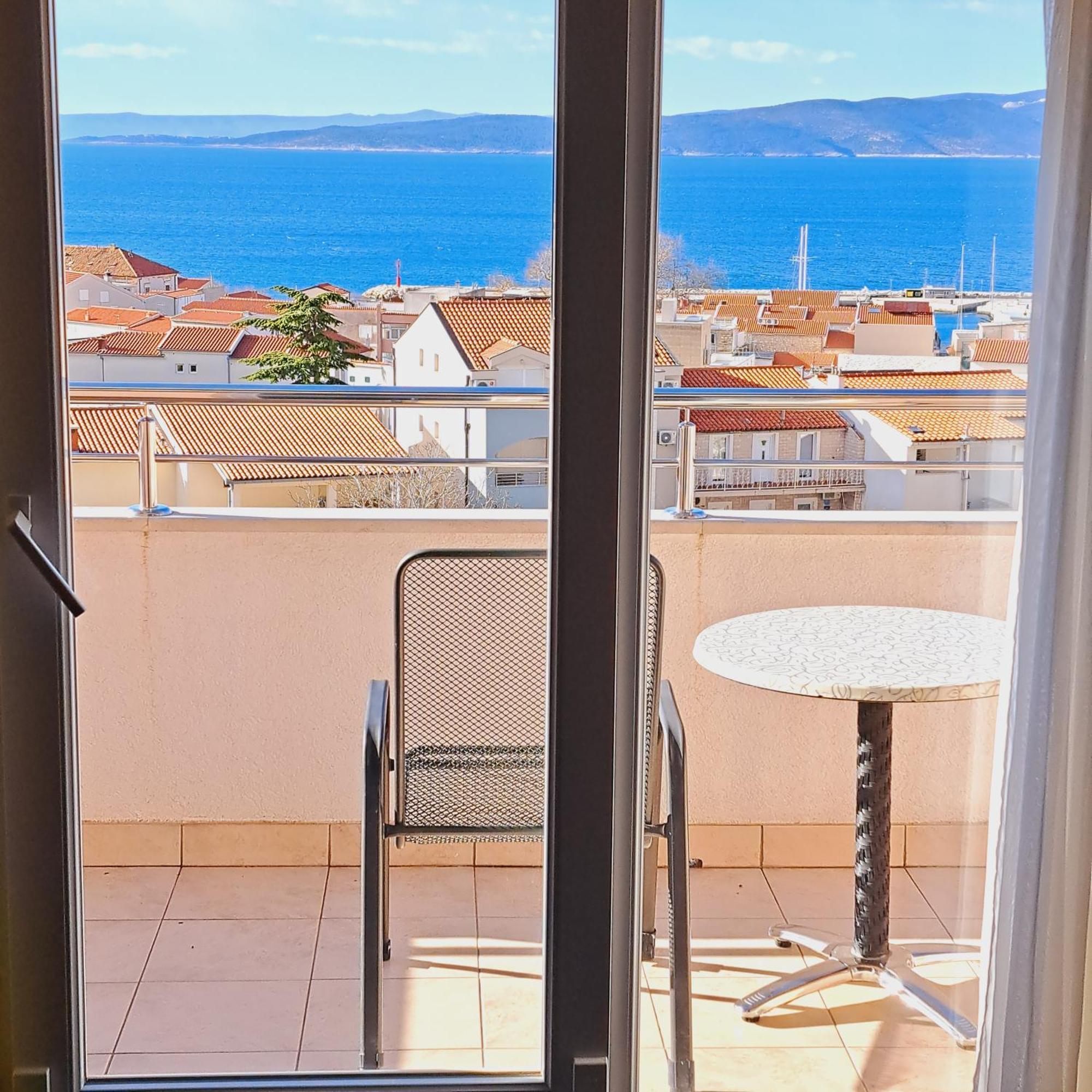 Apartments Vila Adrijana & Fitness Studio Wolf Bv Baška Voda Εξωτερικό φωτογραφία