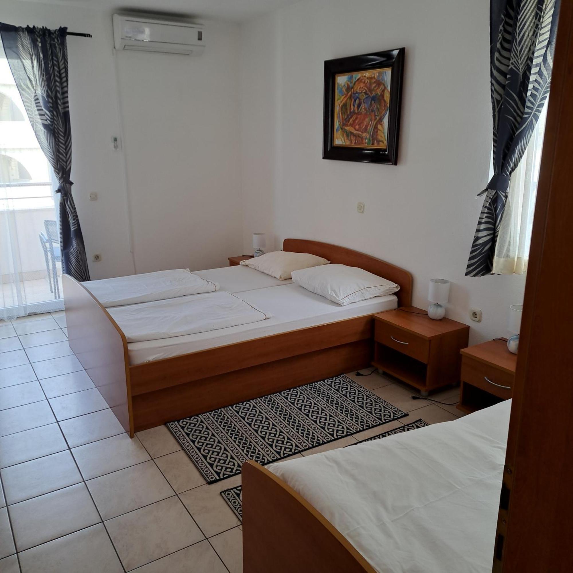 Apartments Vila Adrijana & Fitness Studio Wolf Bv Baška Voda Δωμάτιο φωτογραφία